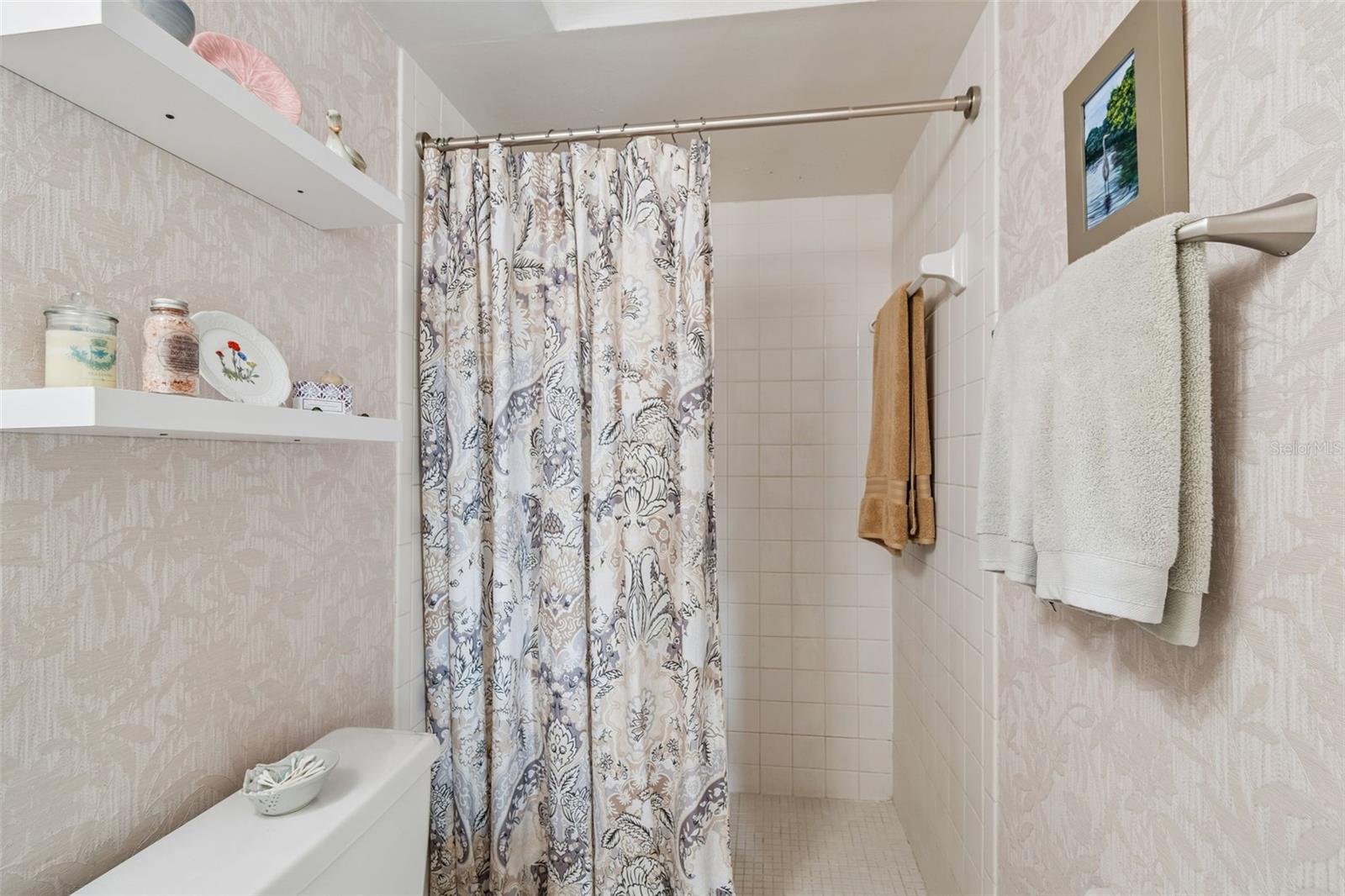 Image 52 of 79 For 600 Mayo Street