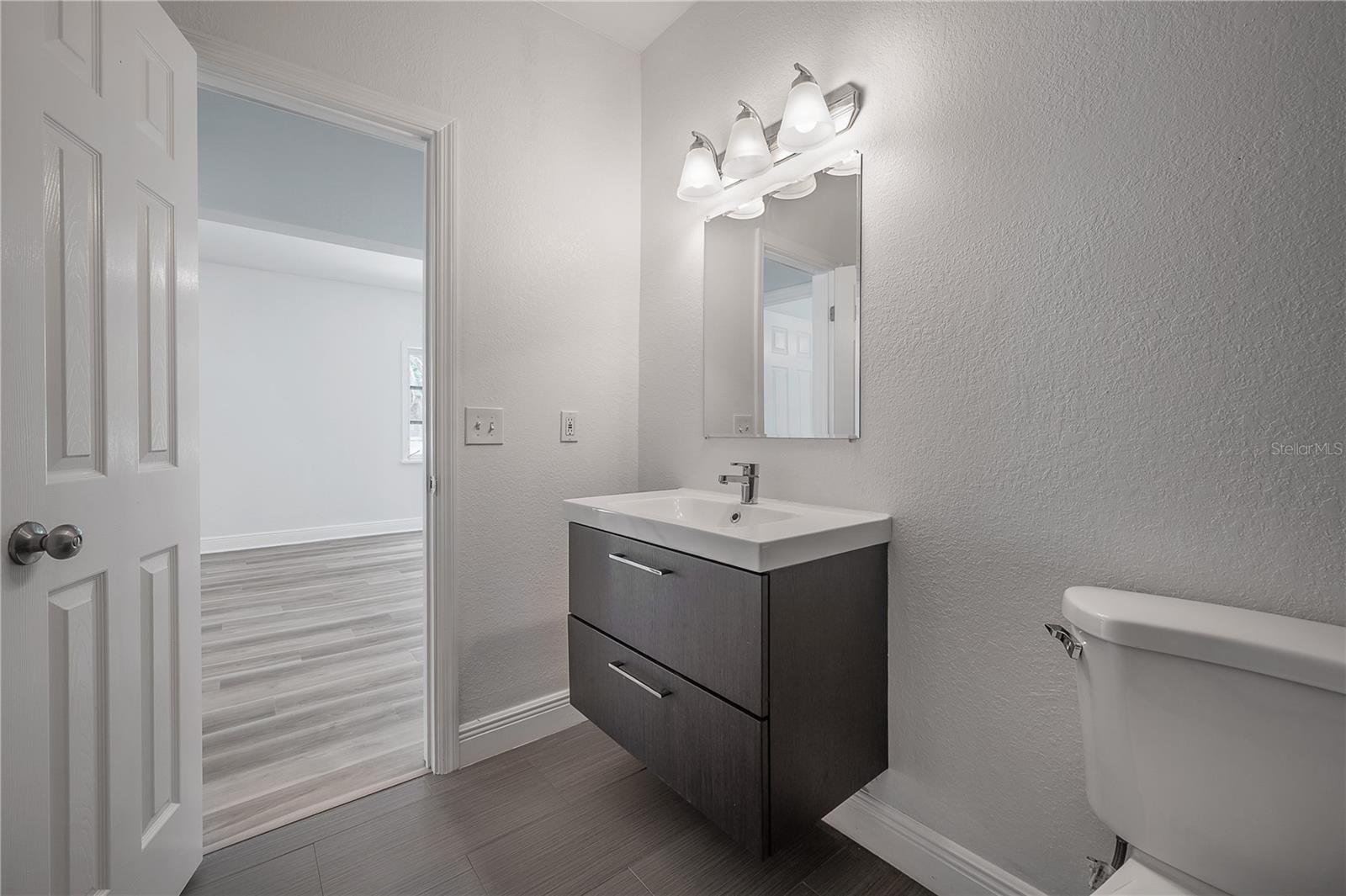 Image 13 of 42 For 4206 Downing Avenue