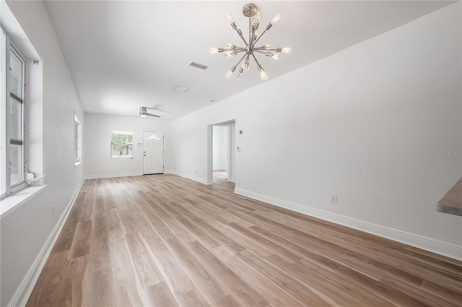 Image 19 of 42 For 4206 Downing Avenue