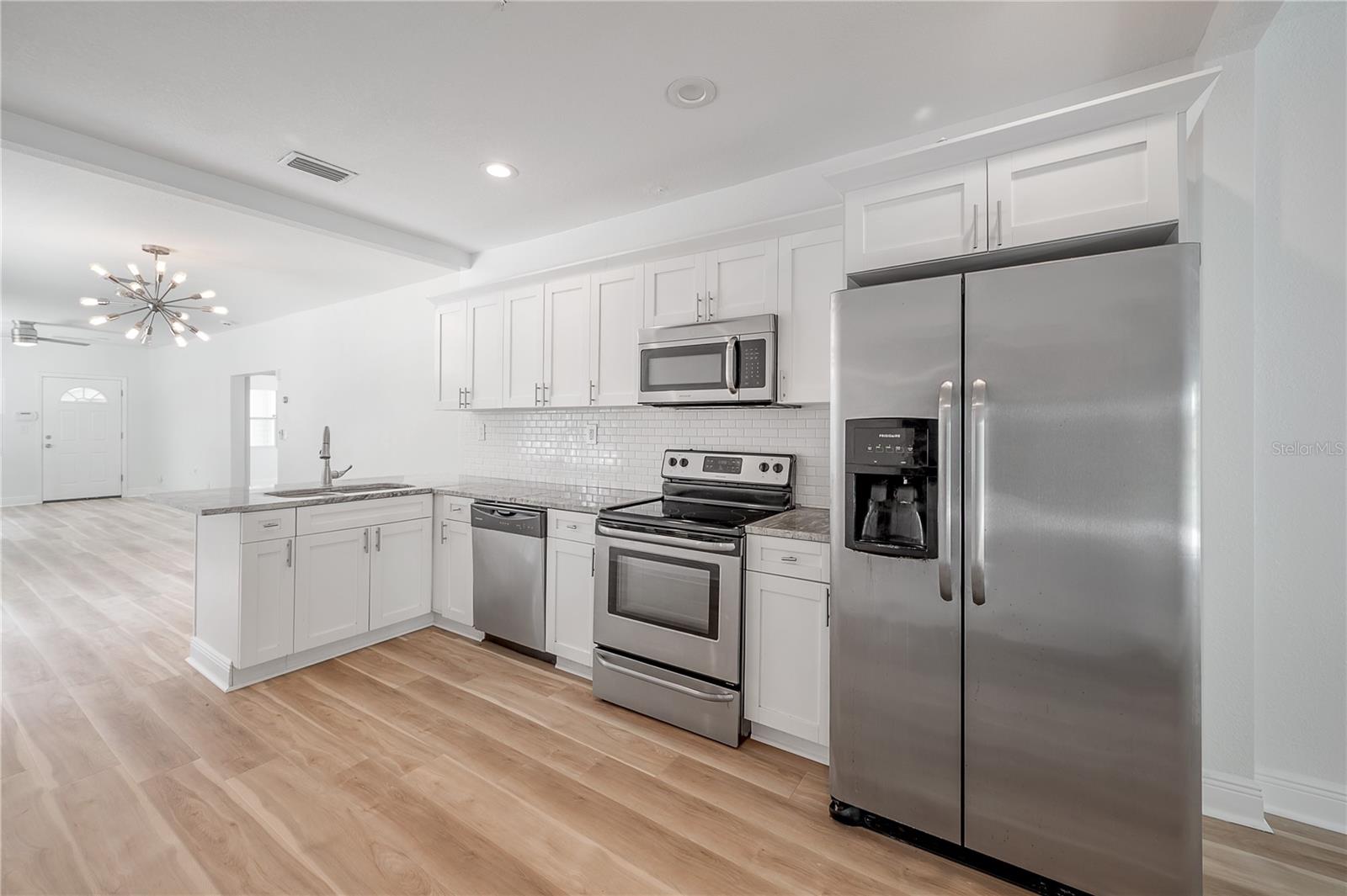 Image 21 of 42 For 4206 Downing Avenue