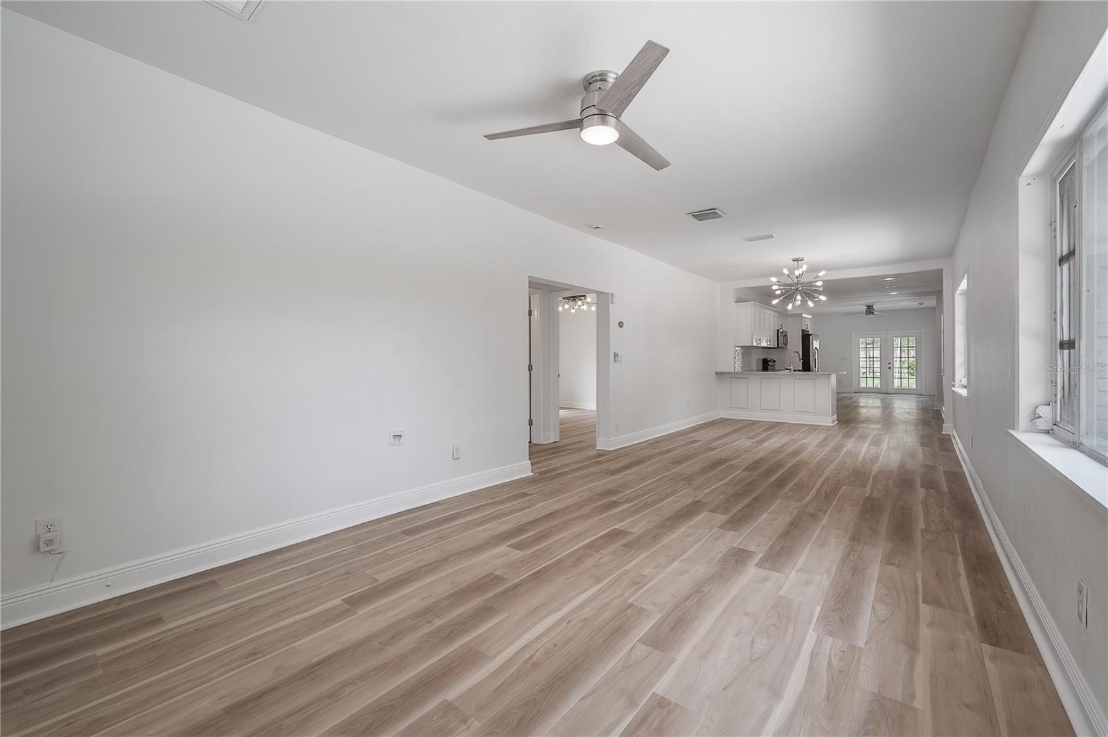 Image 7 of 42 For 4206 Downing Avenue