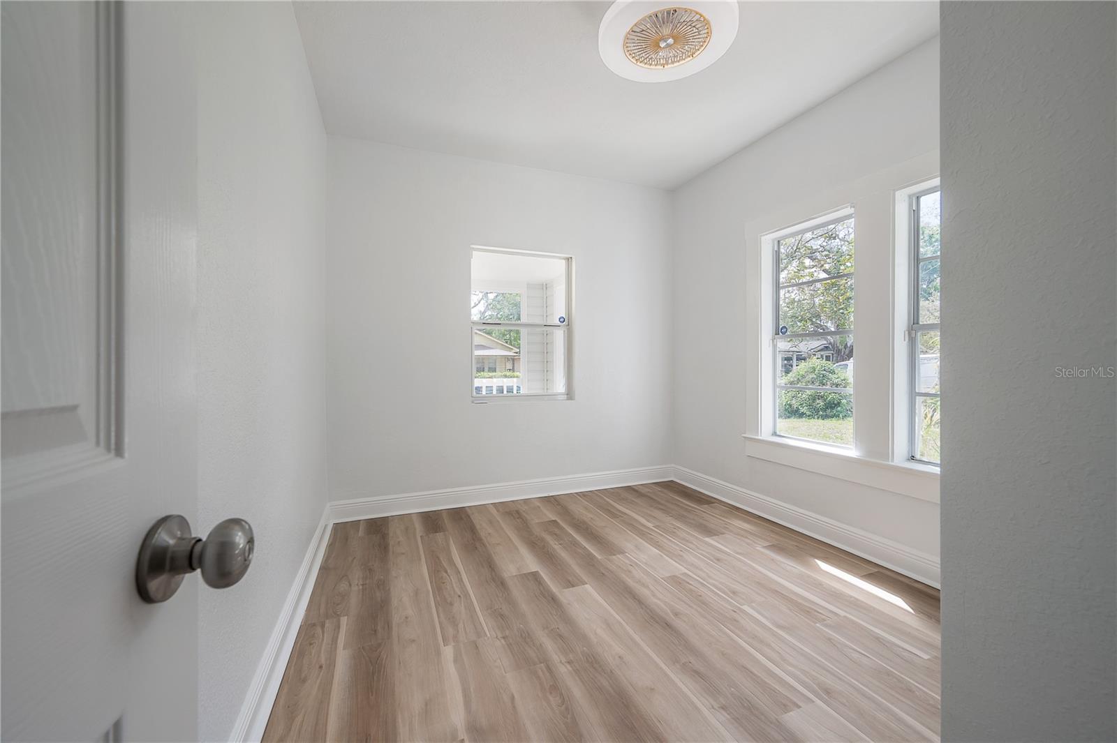 Image 9 of 42 For 4206 Downing Avenue