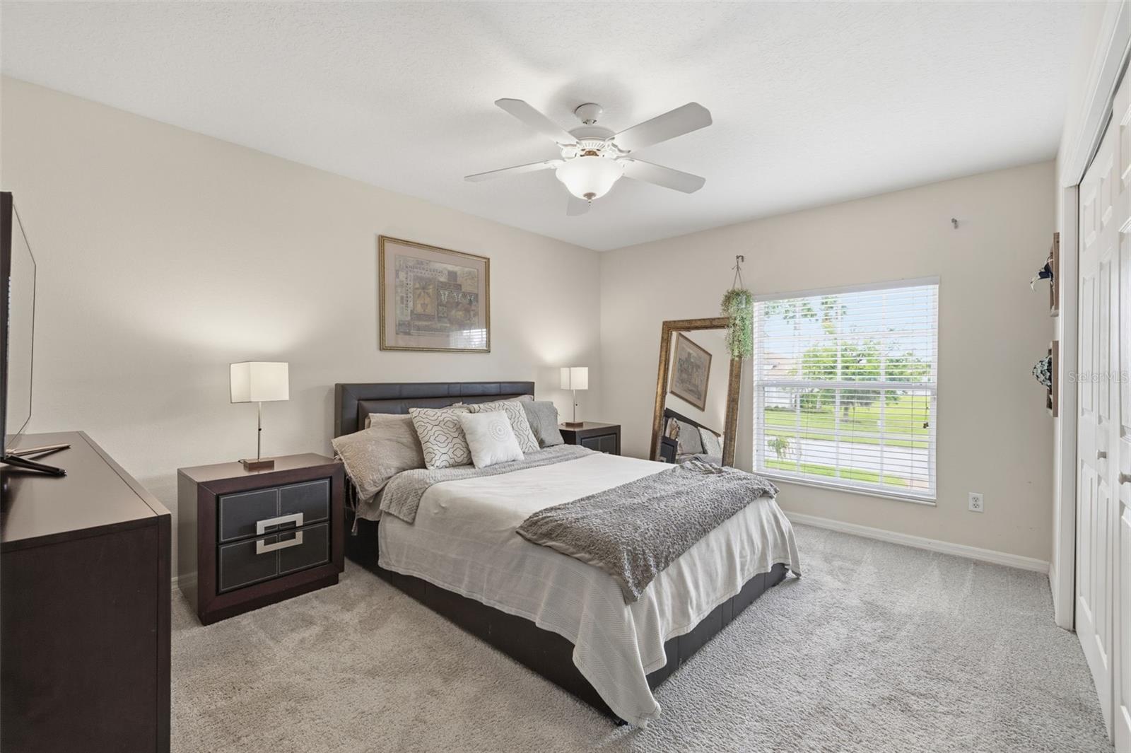 Listing photo id 19 for 522 Country Meadows Way