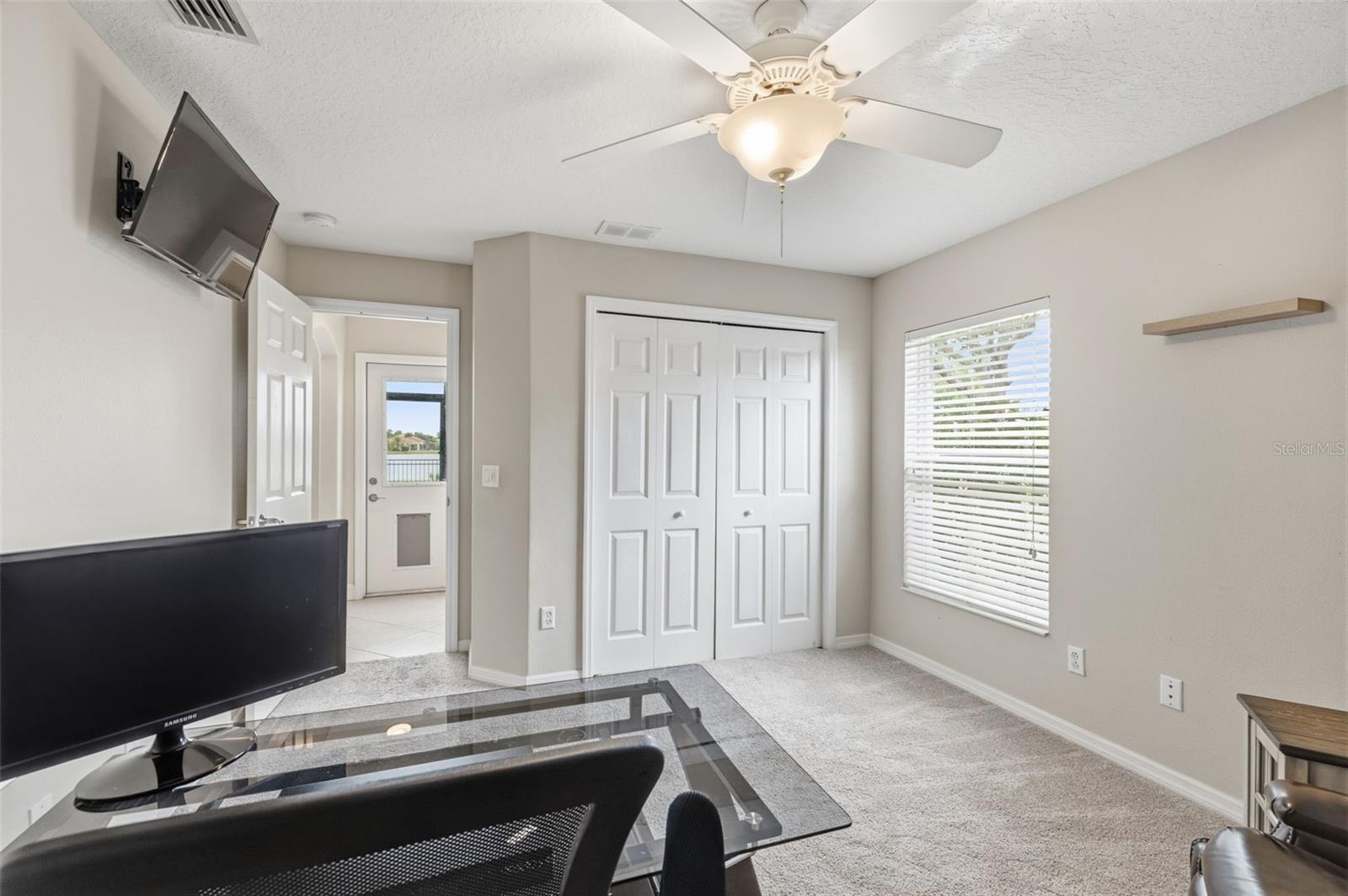 Listing photo id 29 for 522 Country Meadows Way