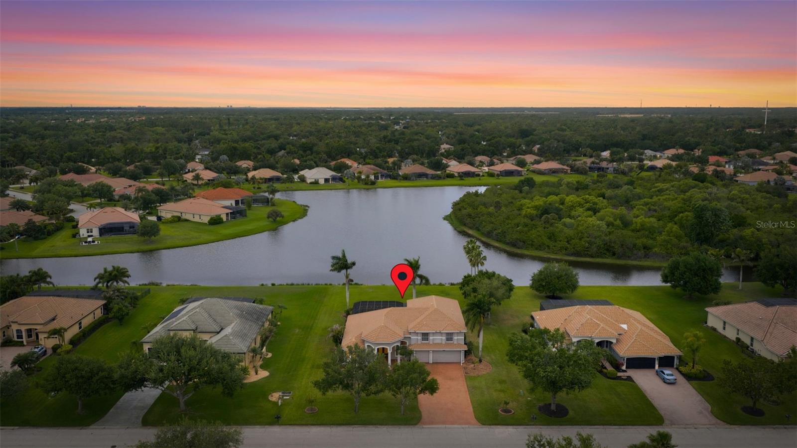 Listing photo id 45 for 522 Country Meadows Way