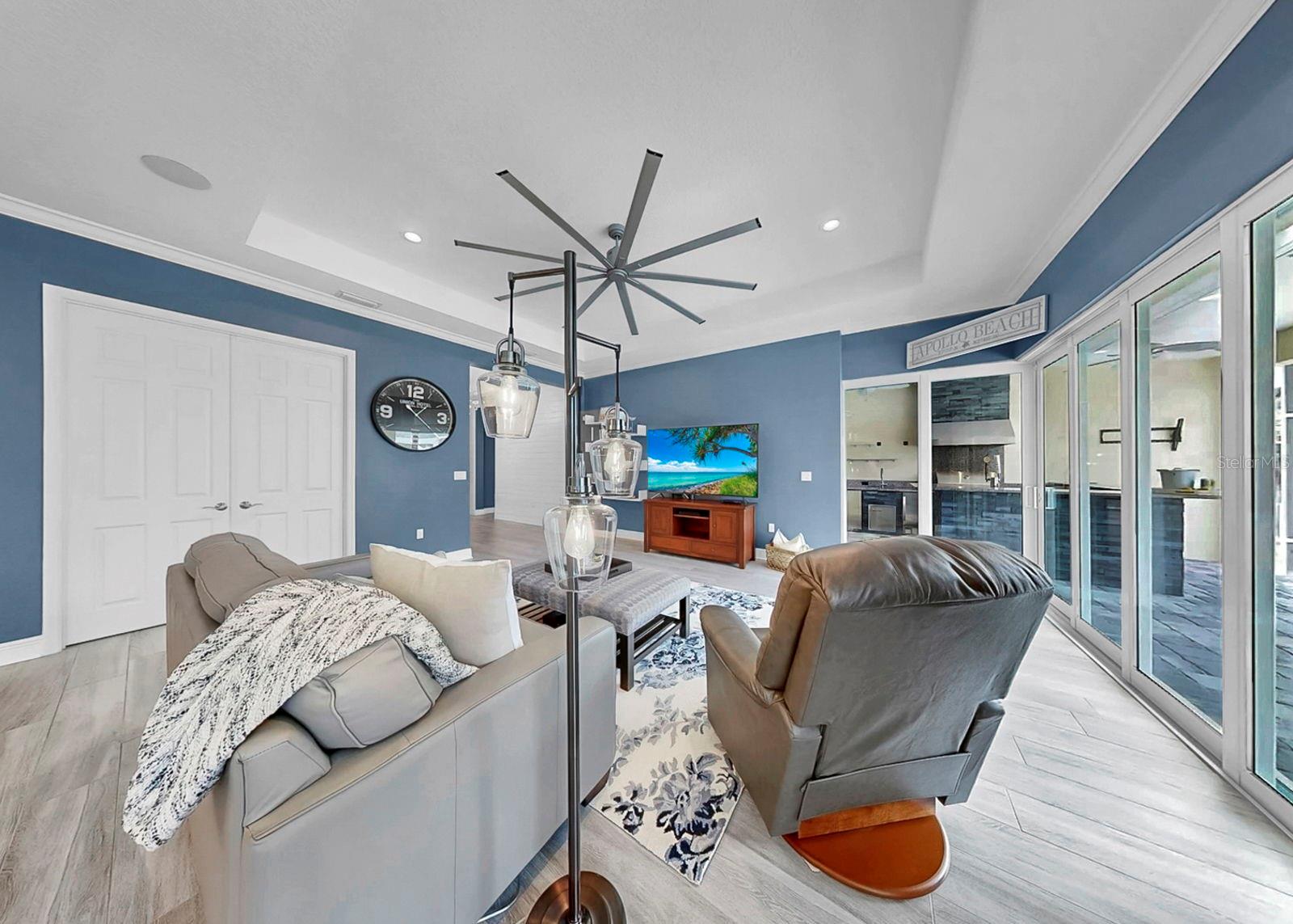 Image 13 of 76 For 708 Manns Harbor Drive