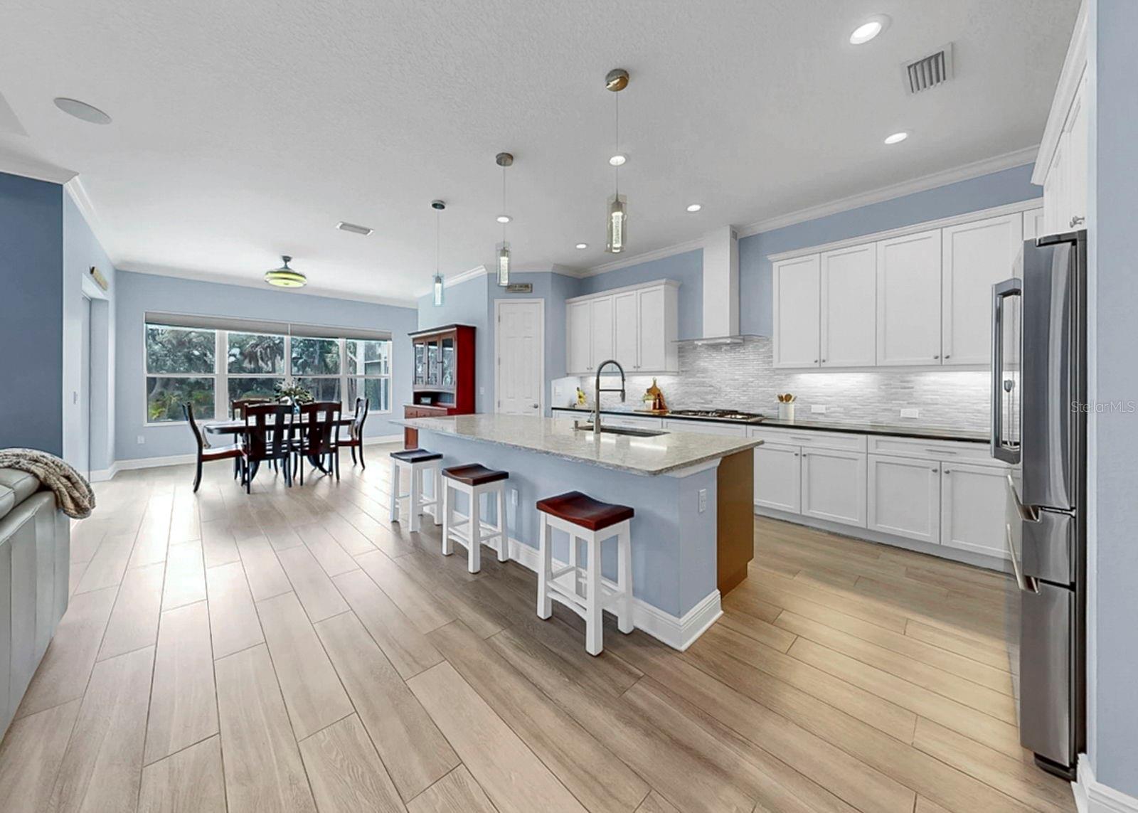 Image 22 of 76 For 708 Manns Harbor Drive