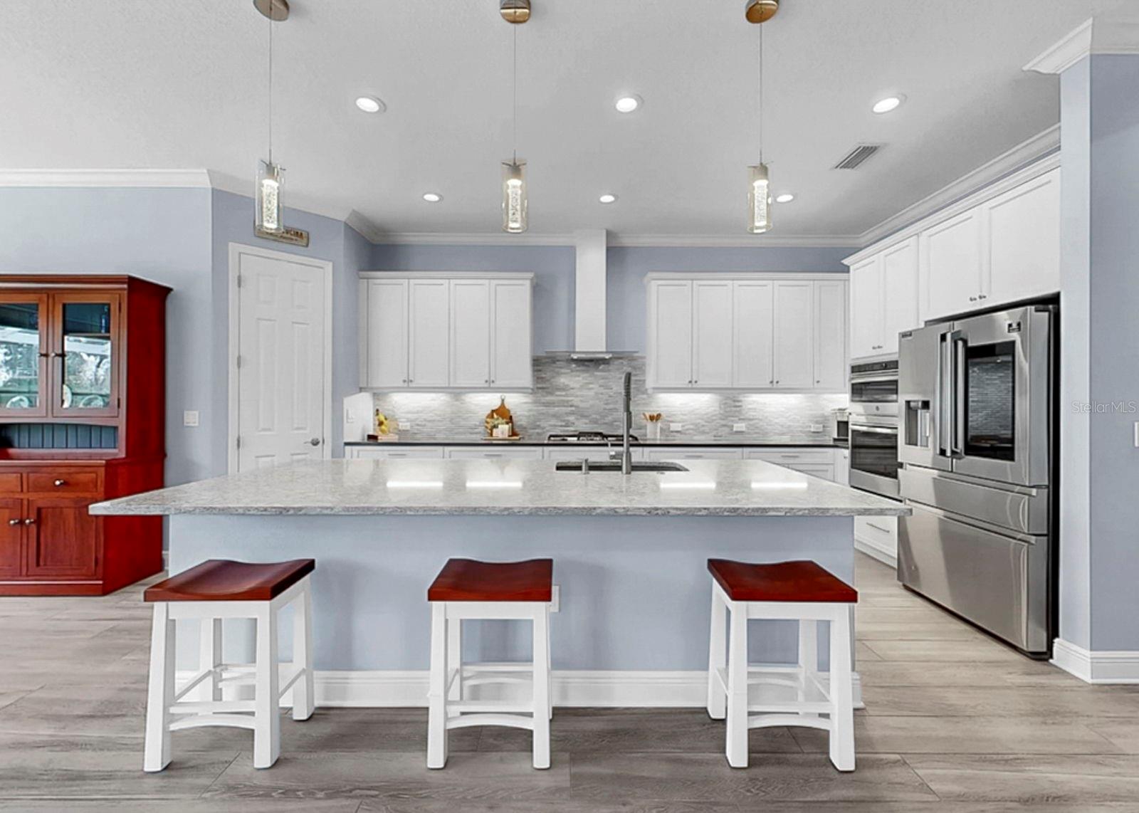 Image 23 of 76 For 708 Manns Harbor Drive