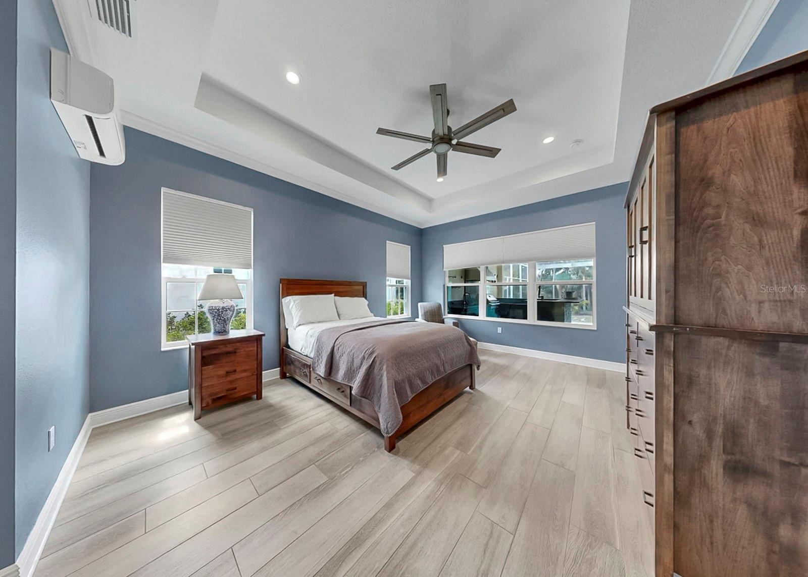 Image 31 of 76 For 708 Manns Harbor Drive