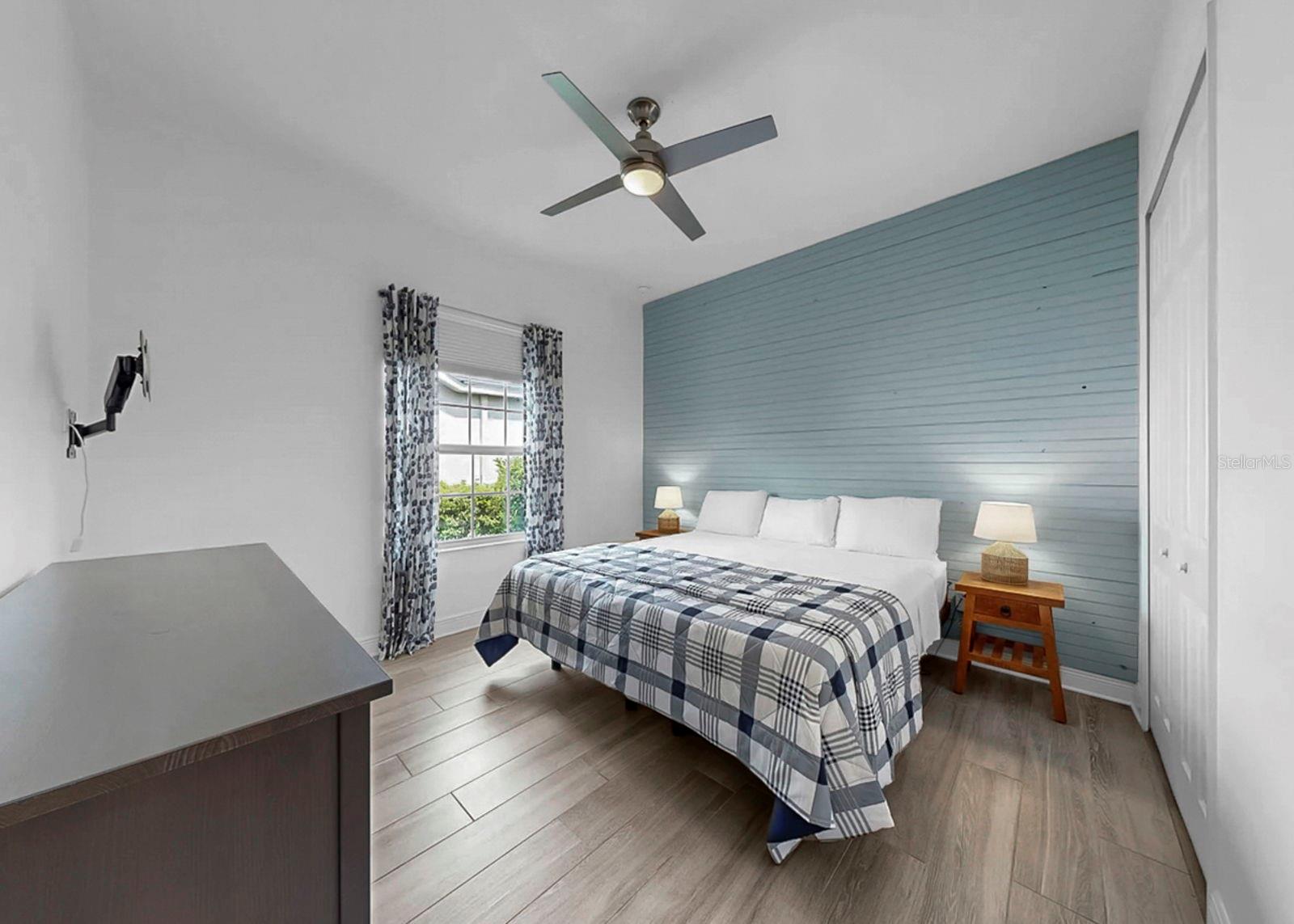 Image 39 of 76 For 708 Manns Harbor Drive