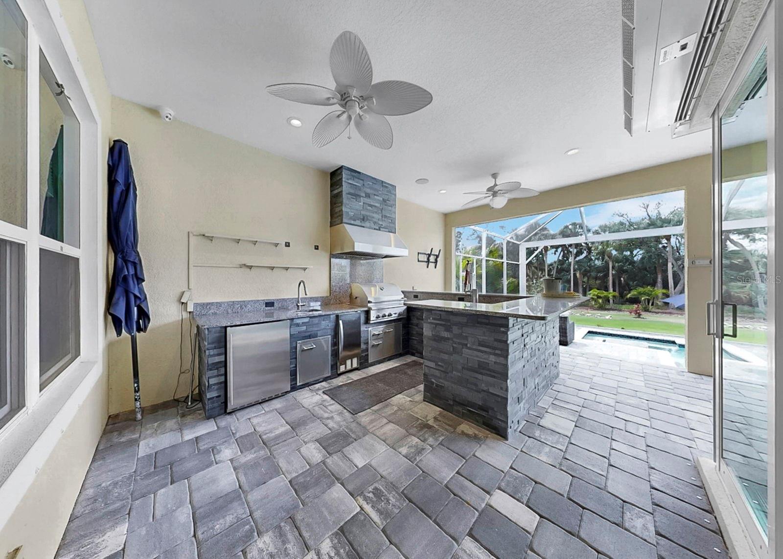 Image 46 of 76 For 708 Manns Harbor Drive