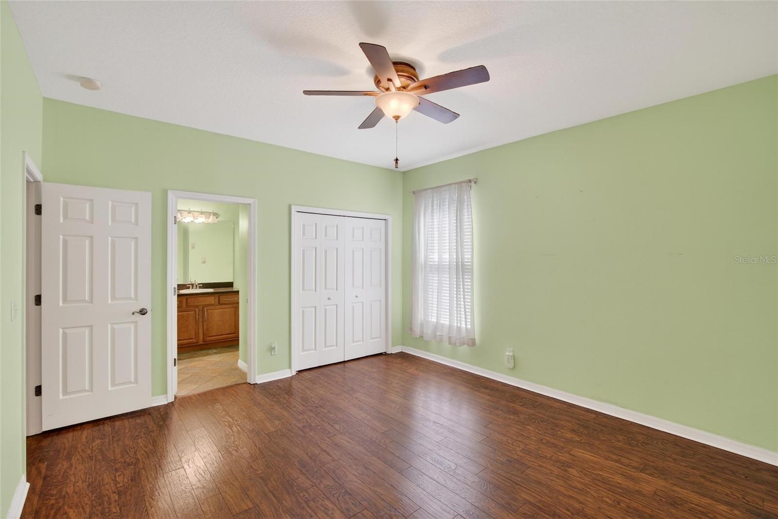 Image 48 of 97 For 9454 Swift Creek Circle