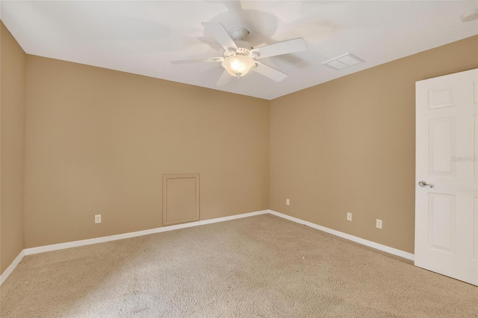 Image 58 of 97 For 9454 Swift Creek Circle