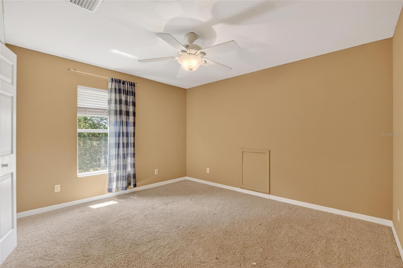 Image 59 of 97 For 9454 Swift Creek Circle