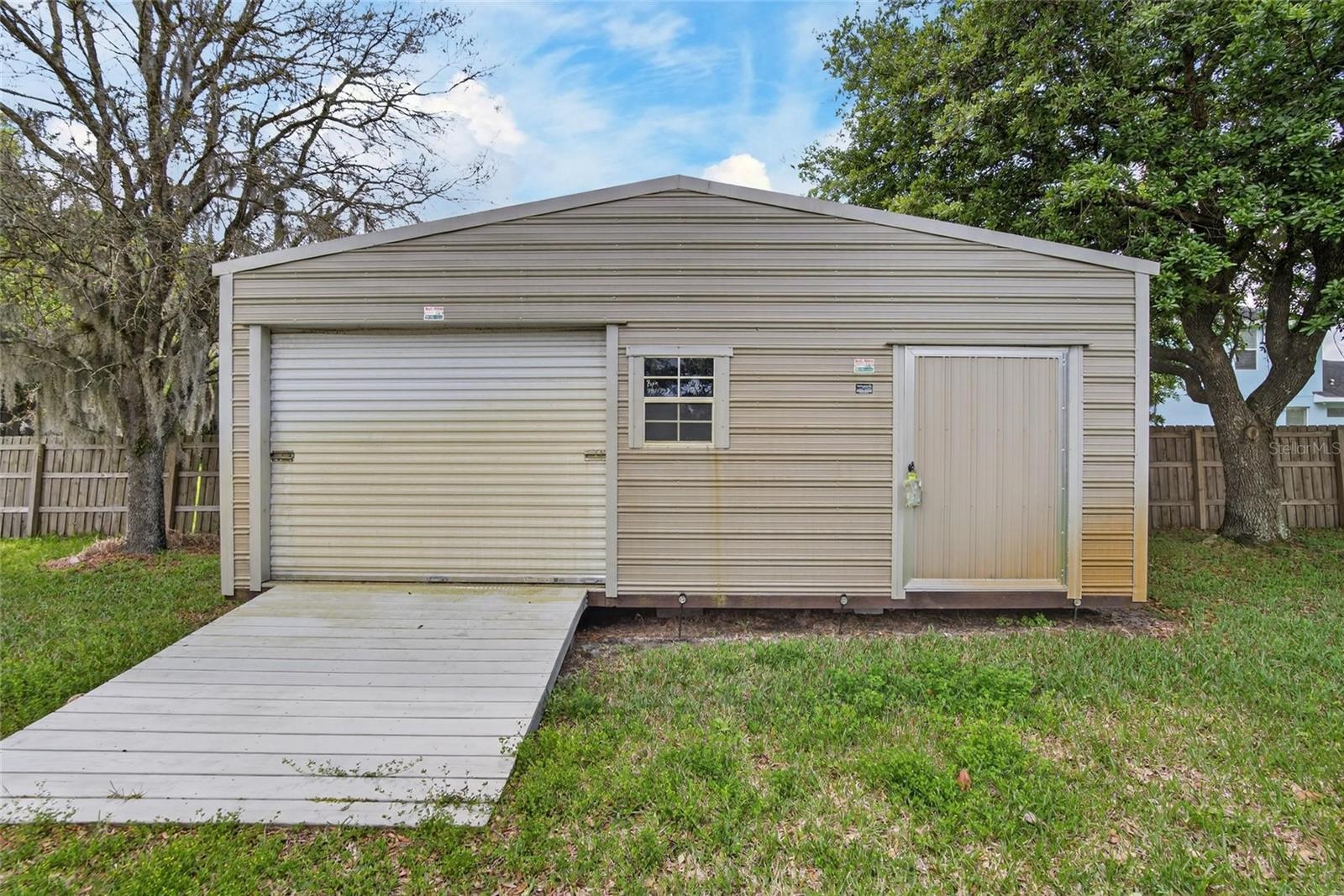 Image 77 of 97 For 9454 Swift Creek Circle