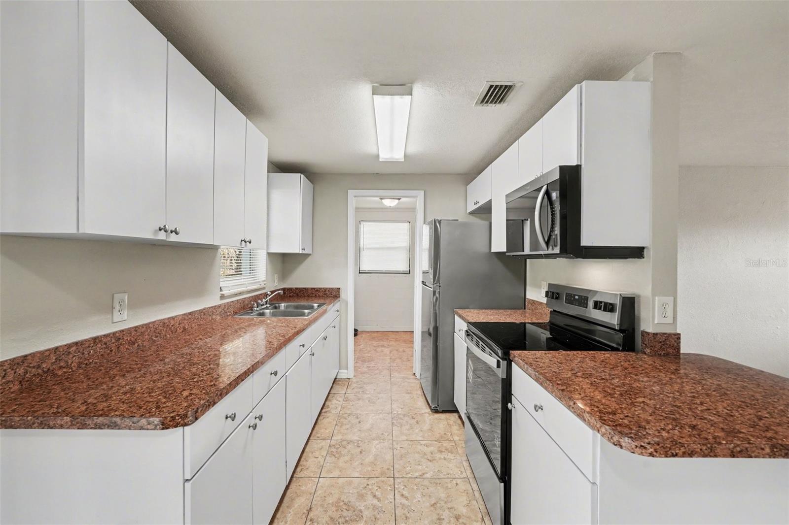 Image 10 of 28 For 4923 82nd Street