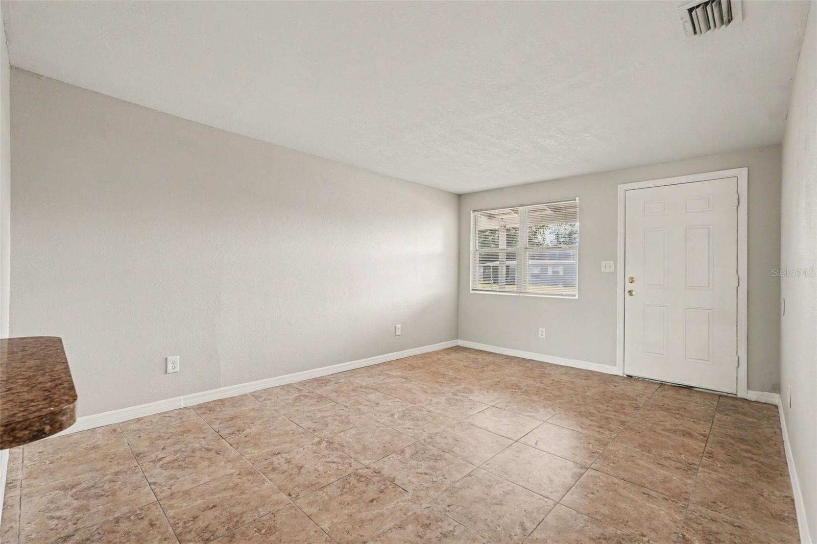 Image 6 of 28 For 4923 82nd Street