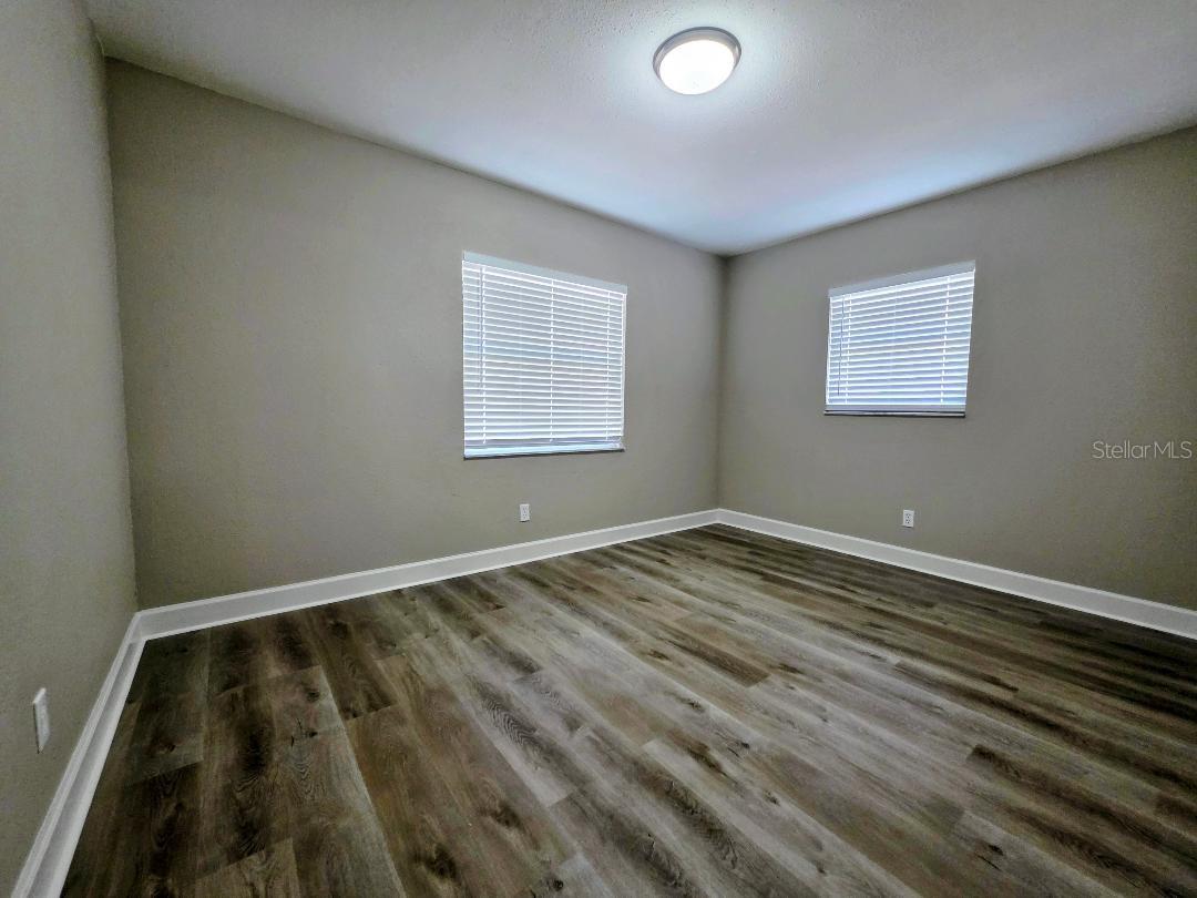 Image 12 of 20 For 12022 Riverhills Drive