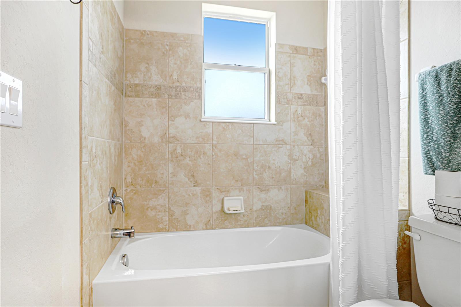 Image 20 of 31 For 8235 Wilder Loop