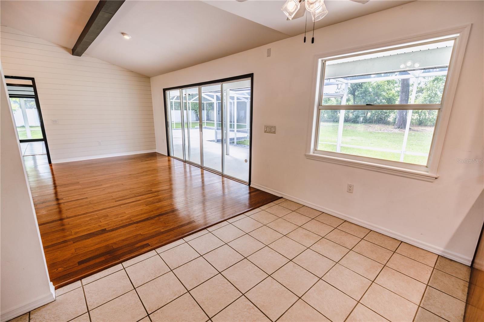 Image 13 of 47 For 2119 Shady Oaks Drive