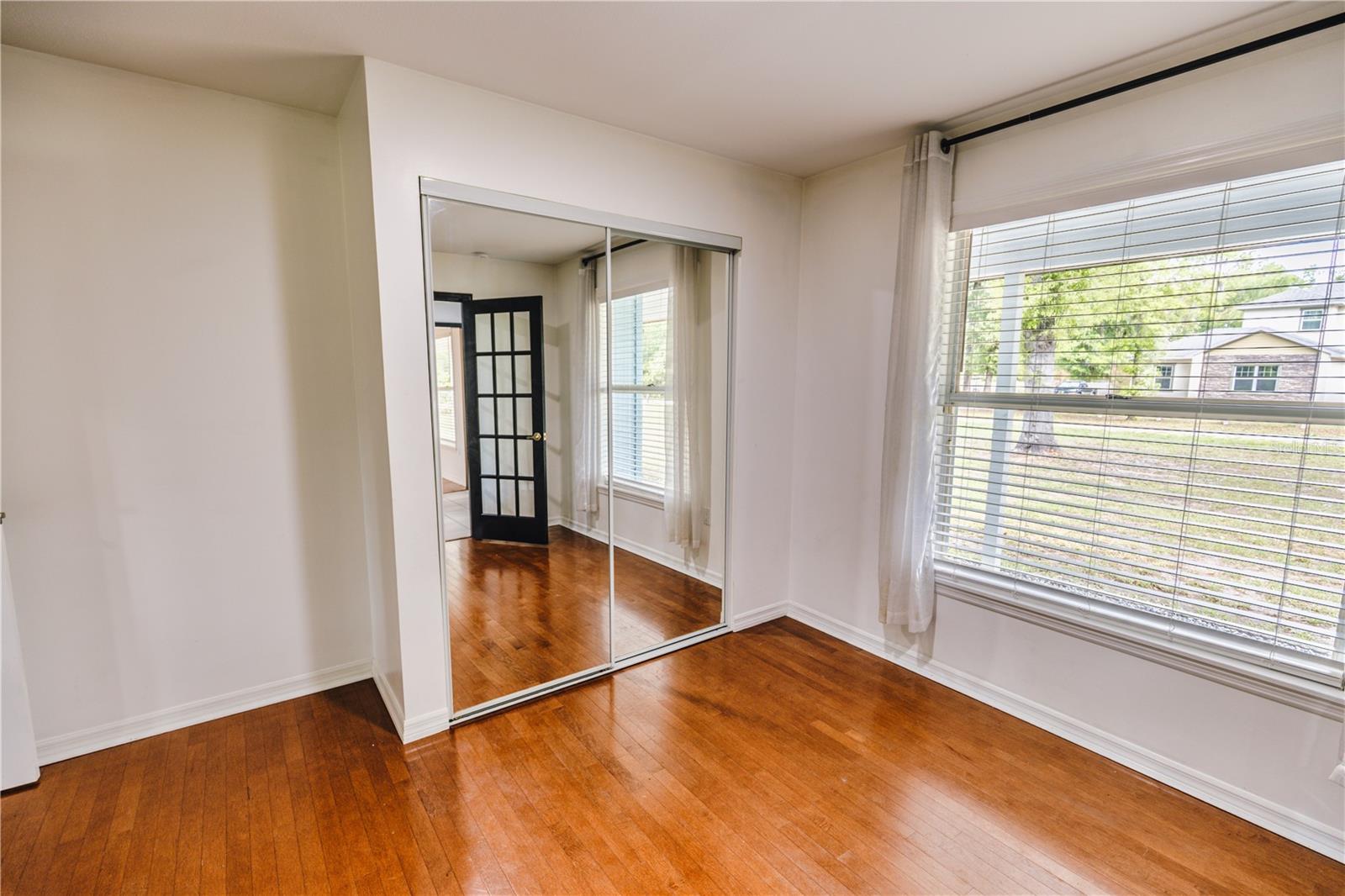 Image 15 of 47 For 2119 Shady Oaks Drive