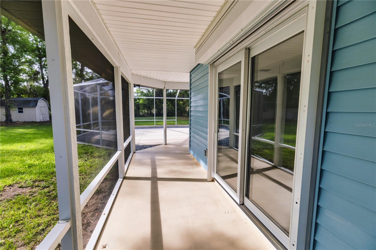 Image 32 of 47 For 2119 Shady Oaks Drive