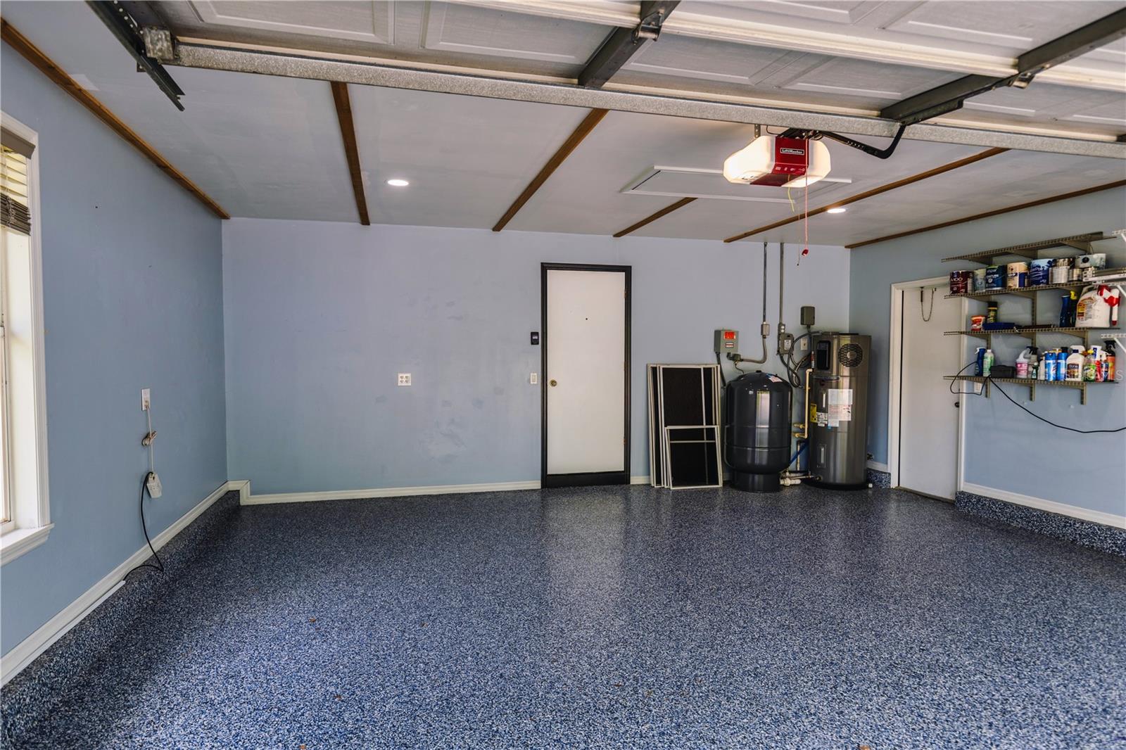 Image 35 of 47 For 2119 Shady Oaks Drive