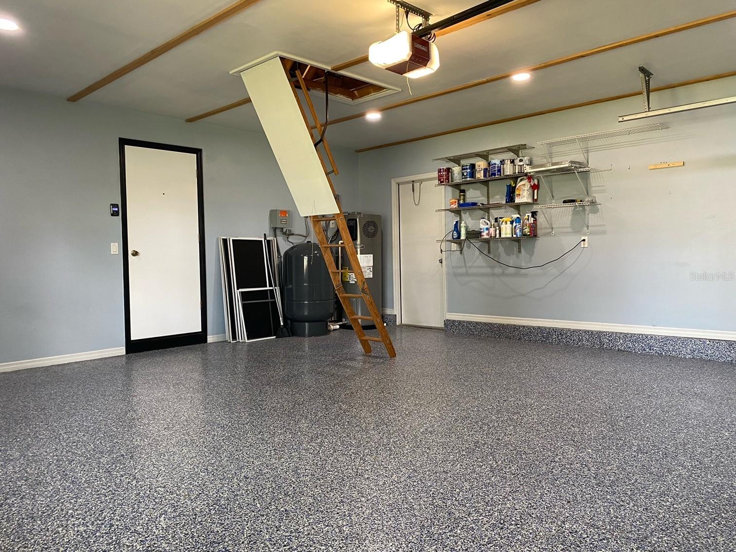 Image 36 of 47 For 2119 Shady Oaks Drive