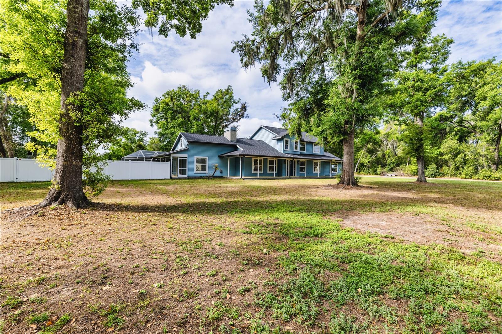 Image 40 of 47 For 2119 Shady Oaks Drive