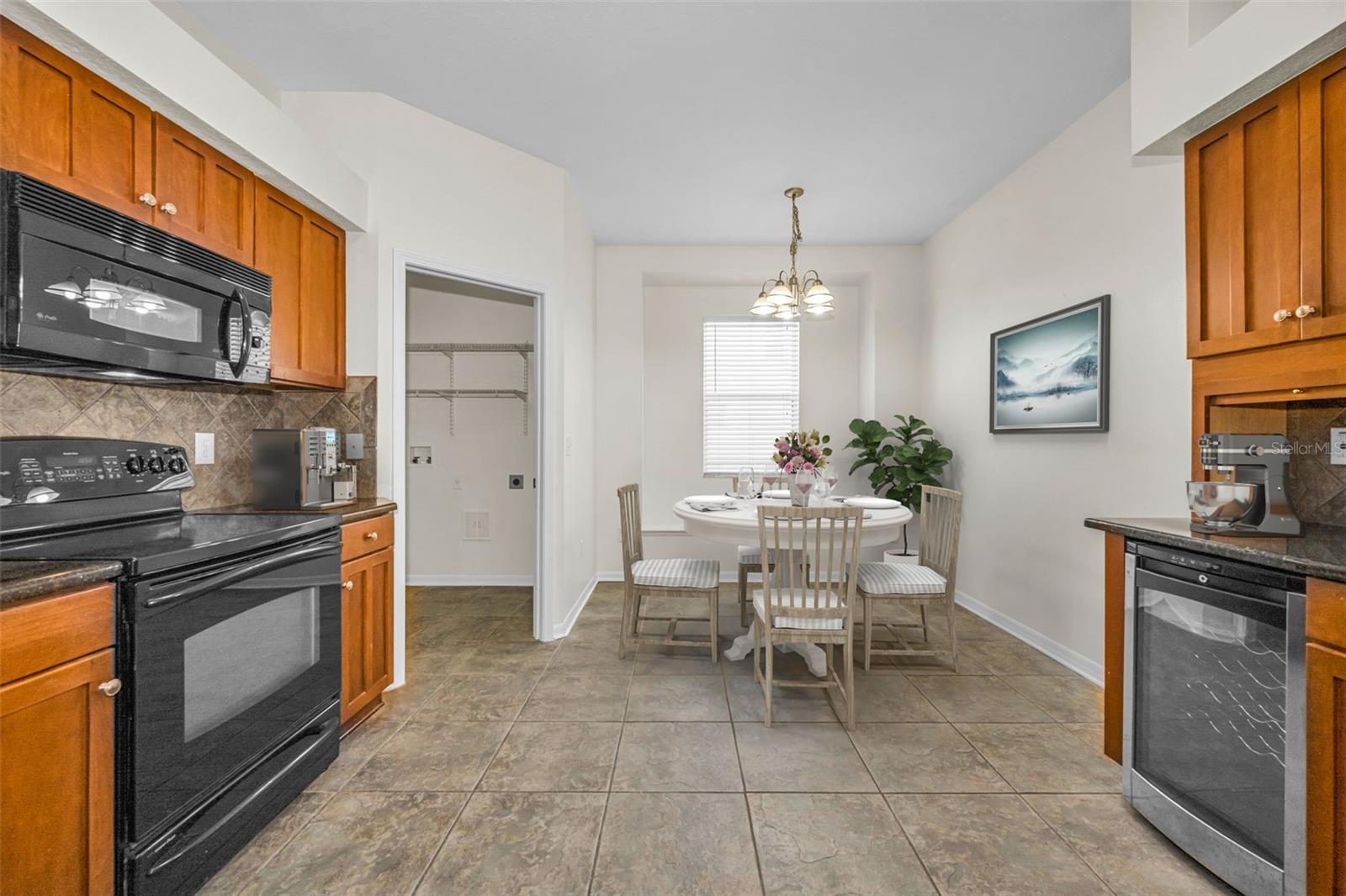 Image 14 of 51 For 15727 Cedar Elm Terrace