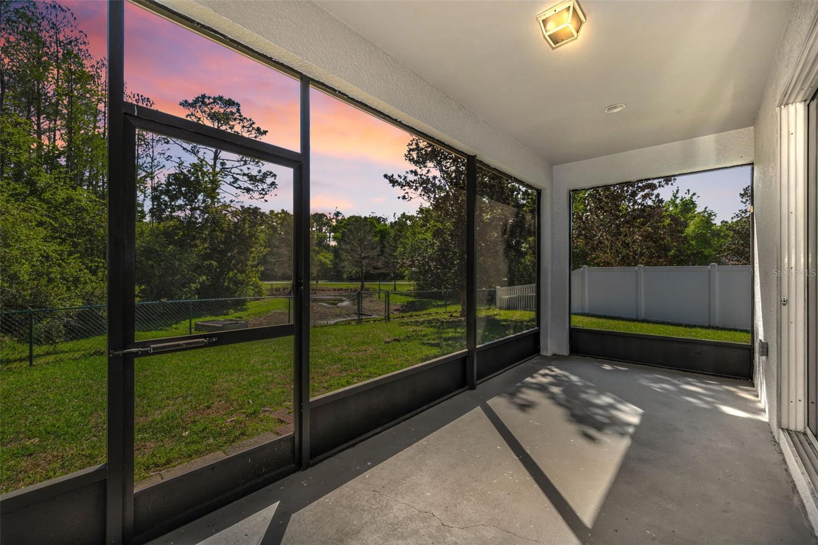 Image 28 of 51 For 15727 Cedar Elm Terrace