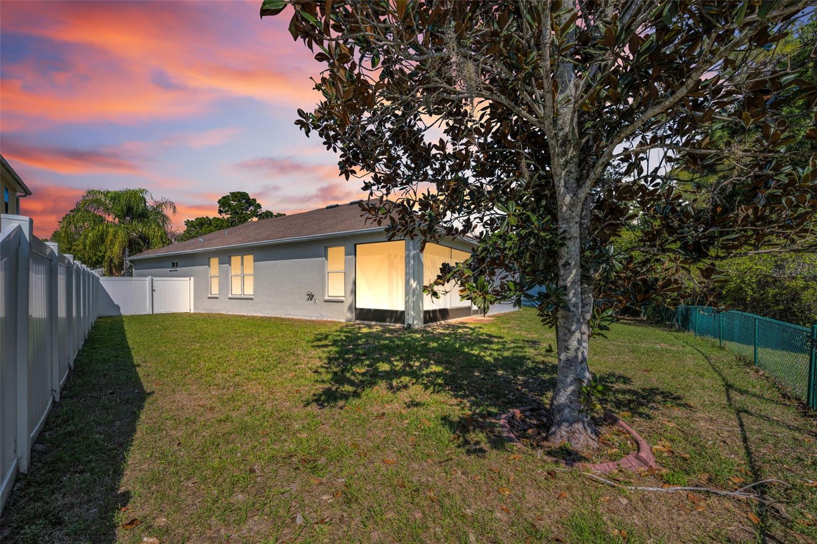 Image 30 of 51 For 15727 Cedar Elm Terrace