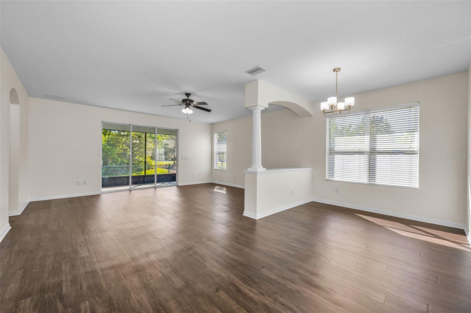 Image 7 of 51 For 15727 Cedar Elm Terrace