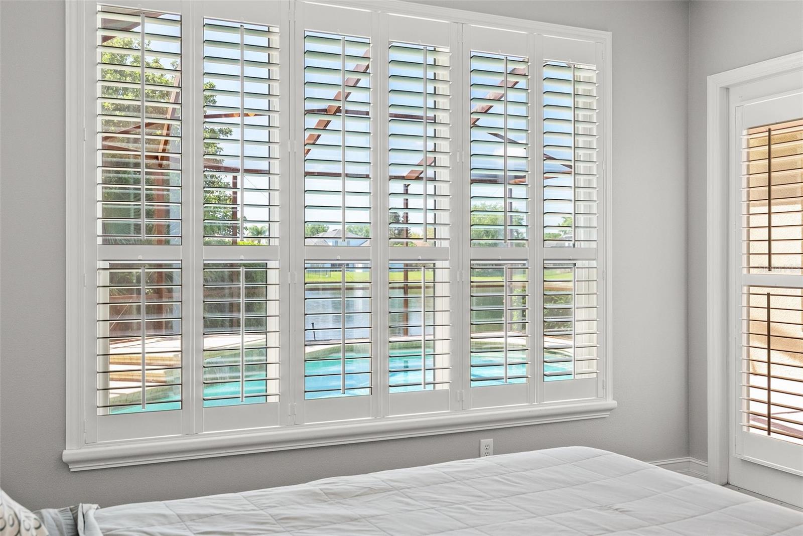 Listing photo id 27 for 22810 Collridge Drive