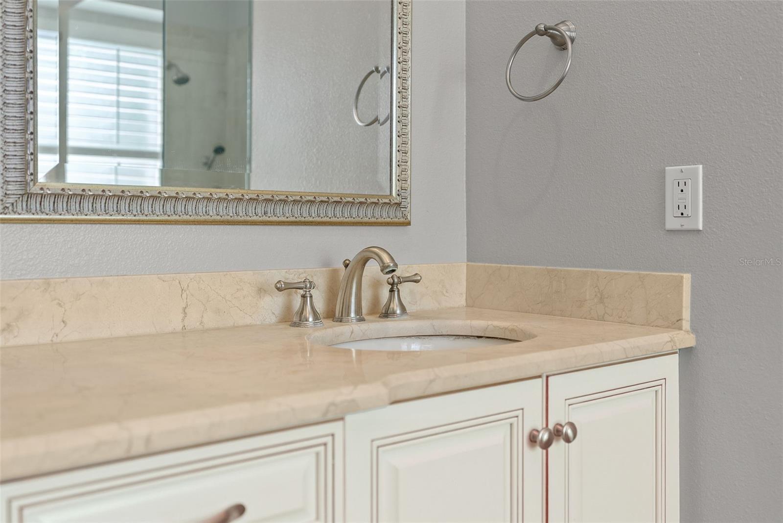 Listing photo id 35 for 22810 Collridge Drive