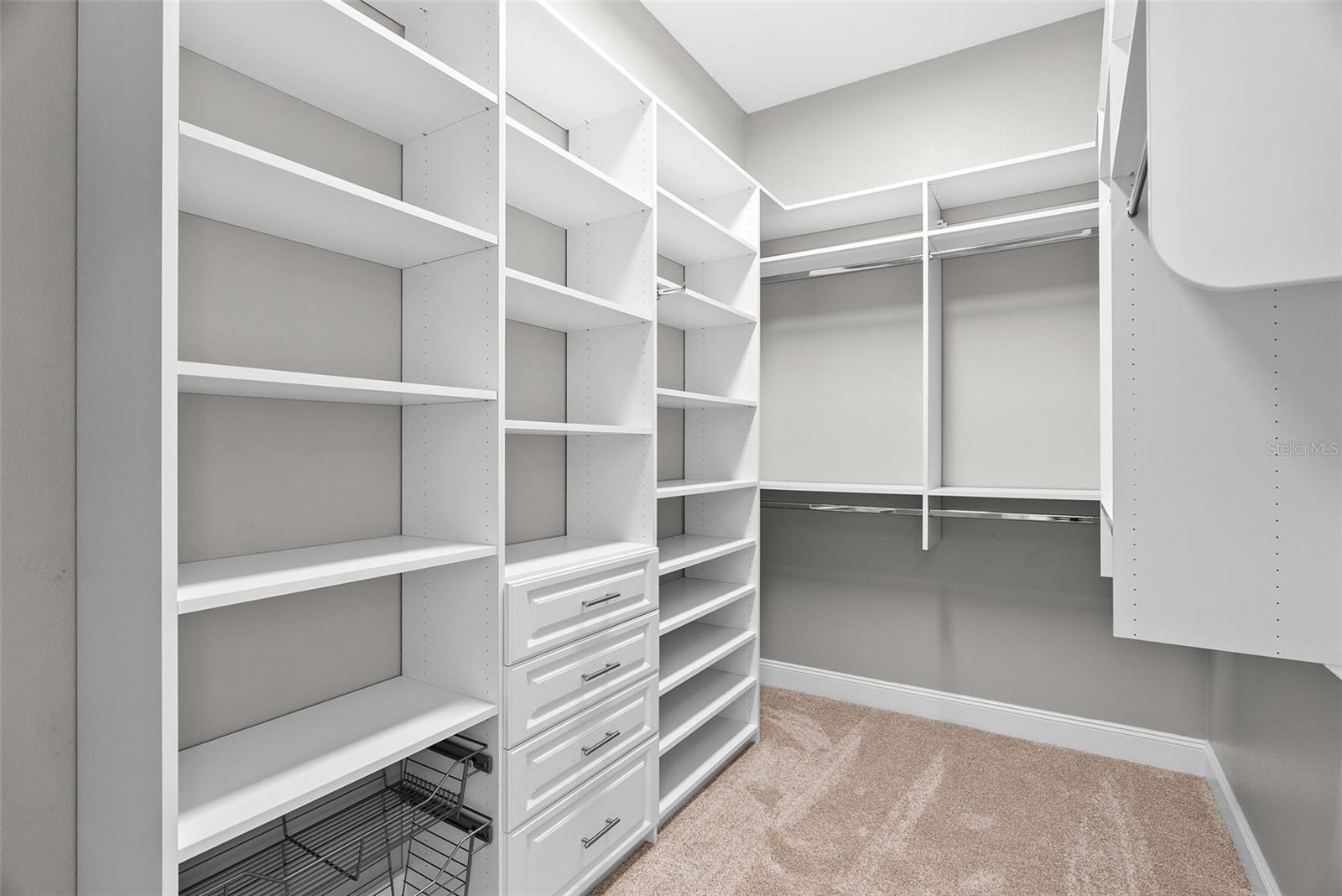 Listing photo id 38 for 22810 Collridge Drive