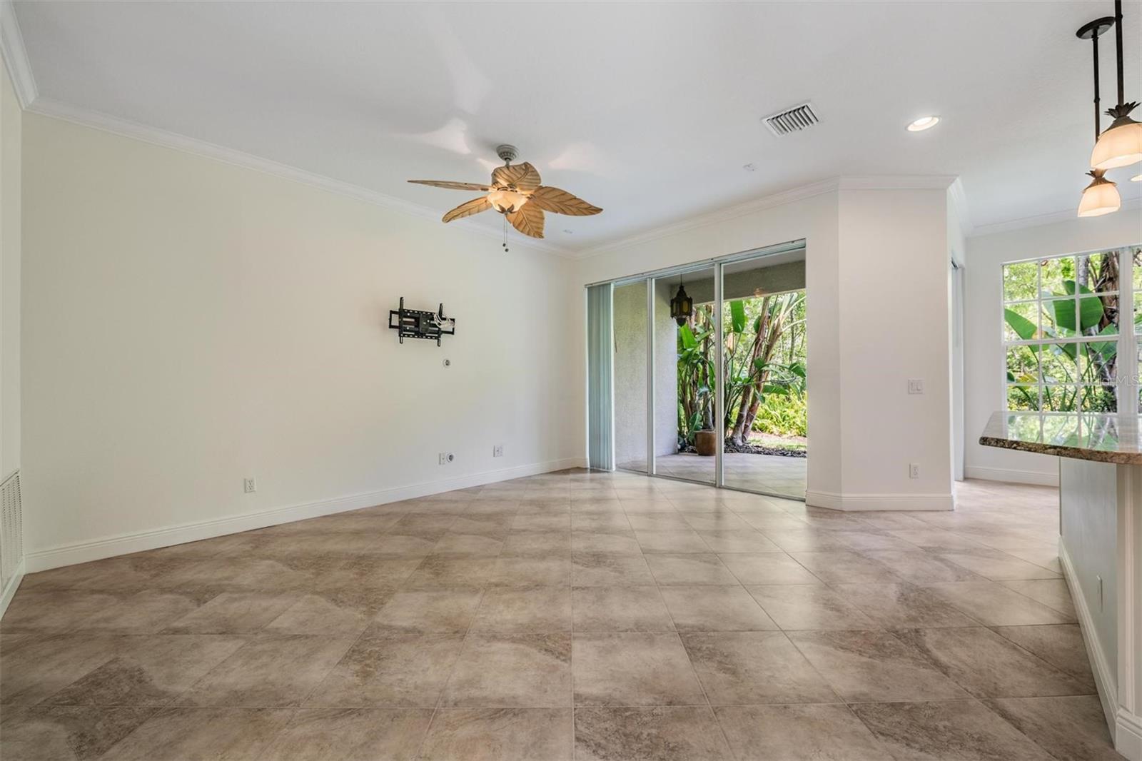 Image 10 of 52 For 14553 Mirabelle Vista Circle