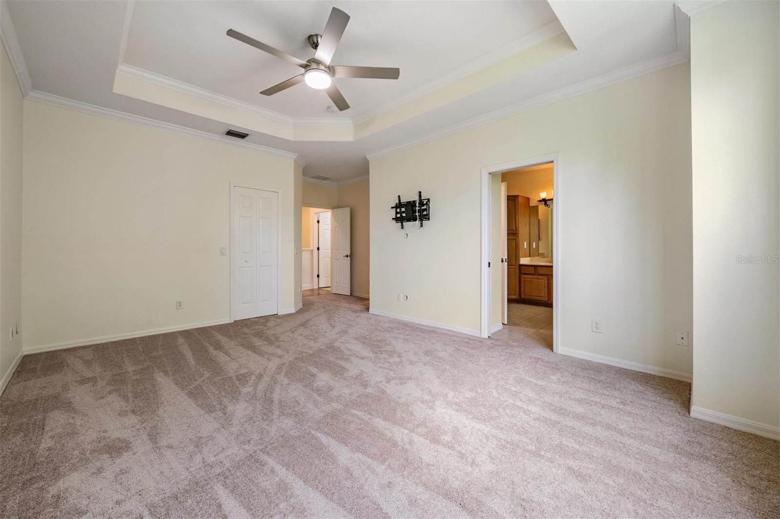 Image 26 of 52 For 14553 Mirabelle Vista Circle