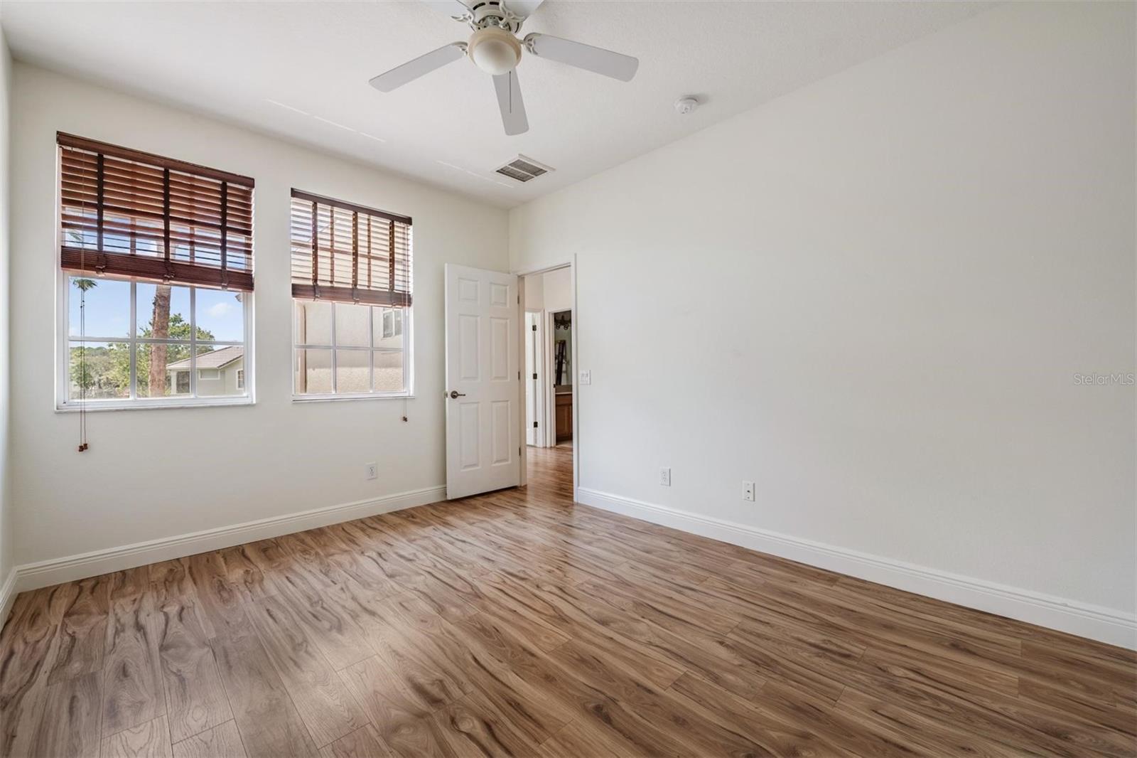 Image 34 of 52 For 14553 Mirabelle Vista Circle