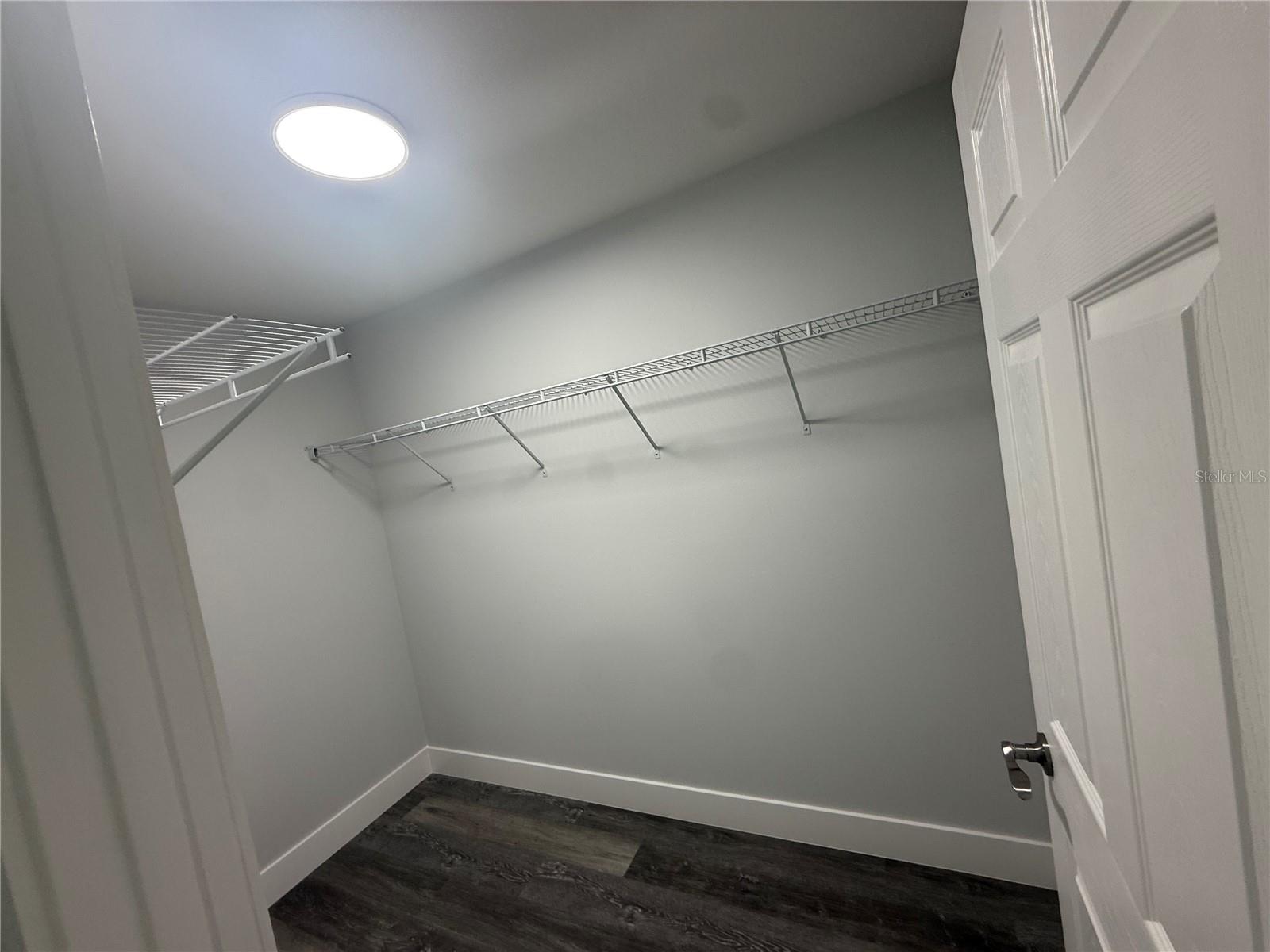 Image 12 of 69 For 13670 113 Place