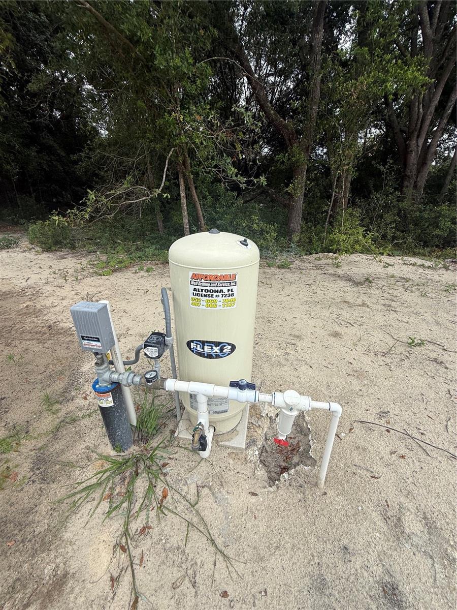 Image 13 of 69 For 13670 113 Place