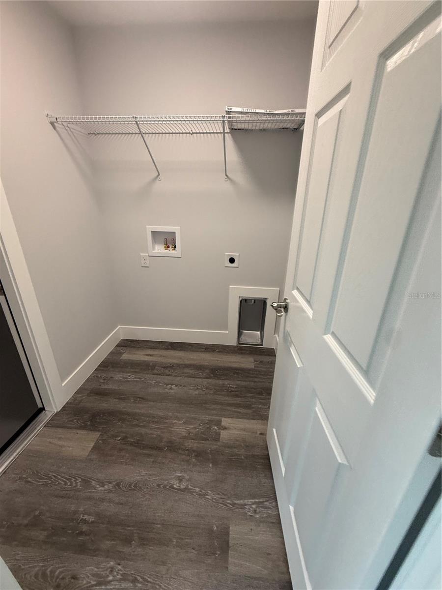 Image 27 of 69 For 13670 113 Place