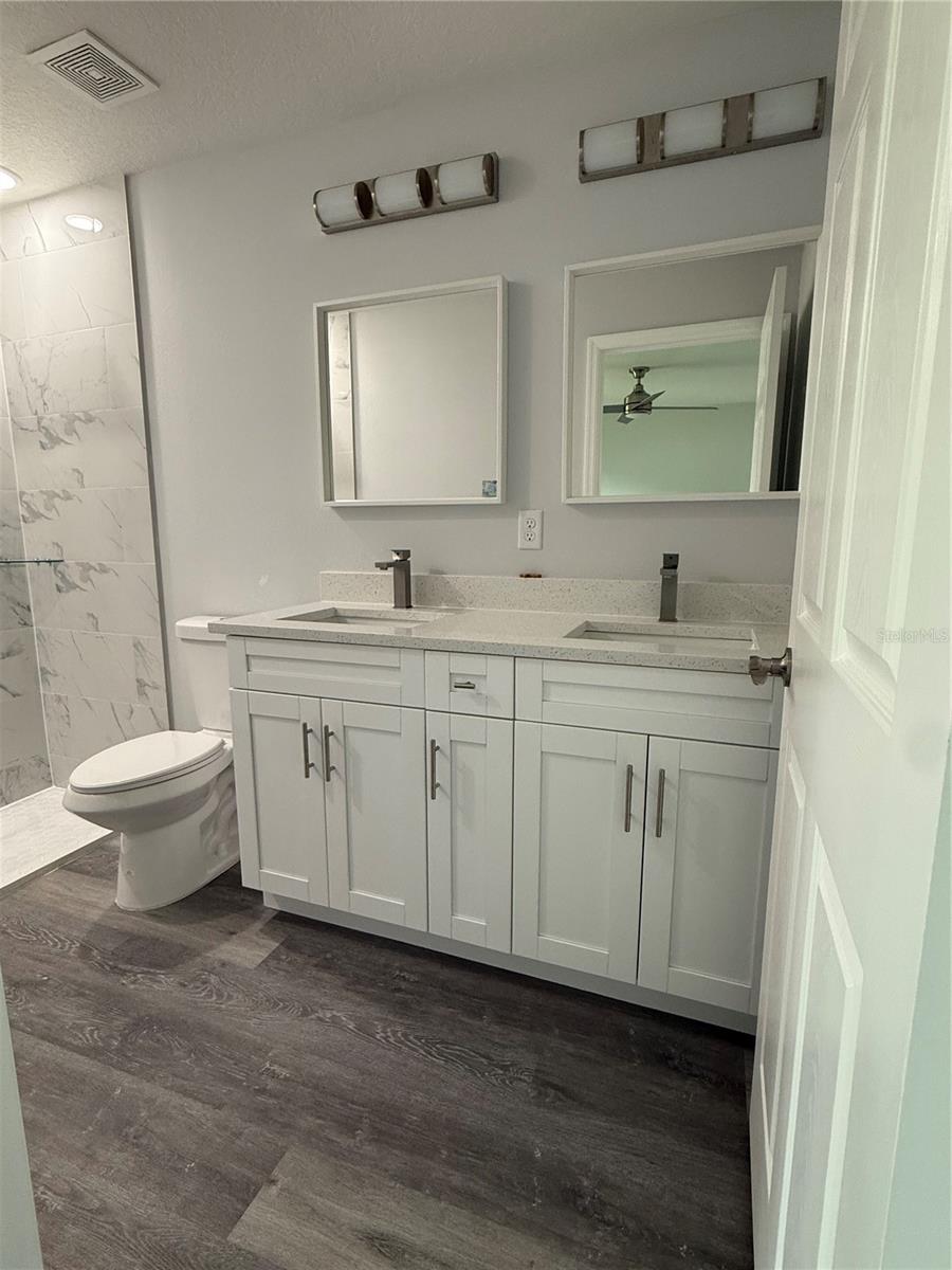 Image 57 of 69 For 13670 113 Place