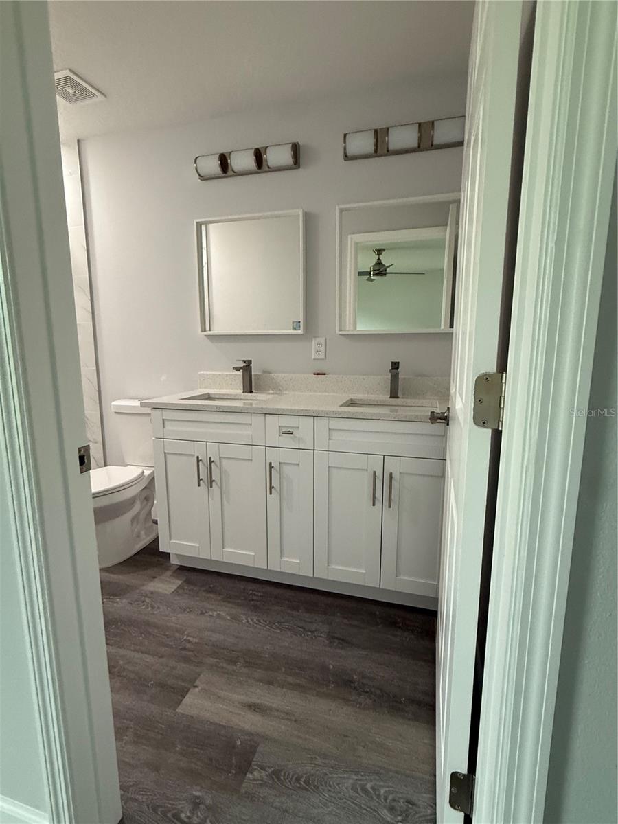 Image 59 of 69 For 13670 113 Place