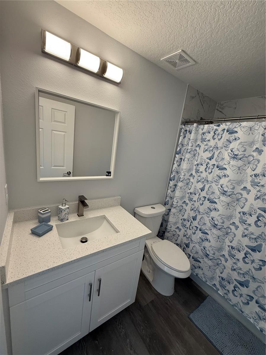 Image 60 of 69 For 13670 113 Place