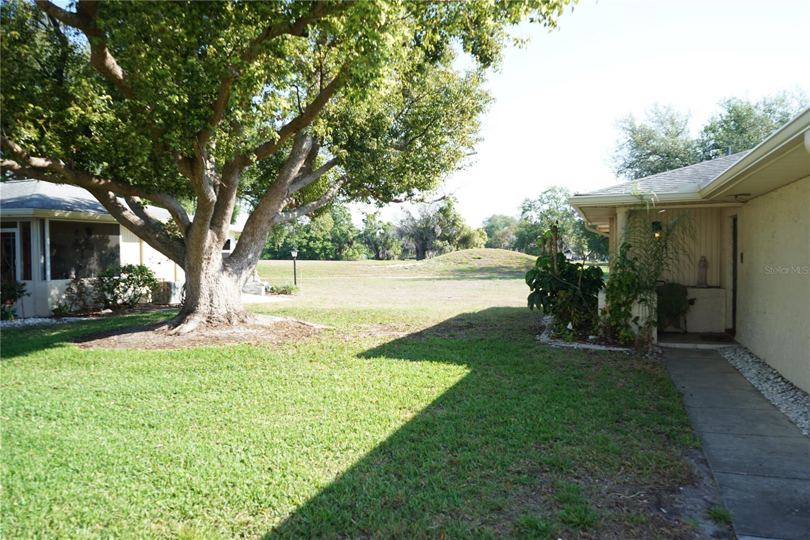 Image 31 of 53 For 1901 Canterbury Lane 4