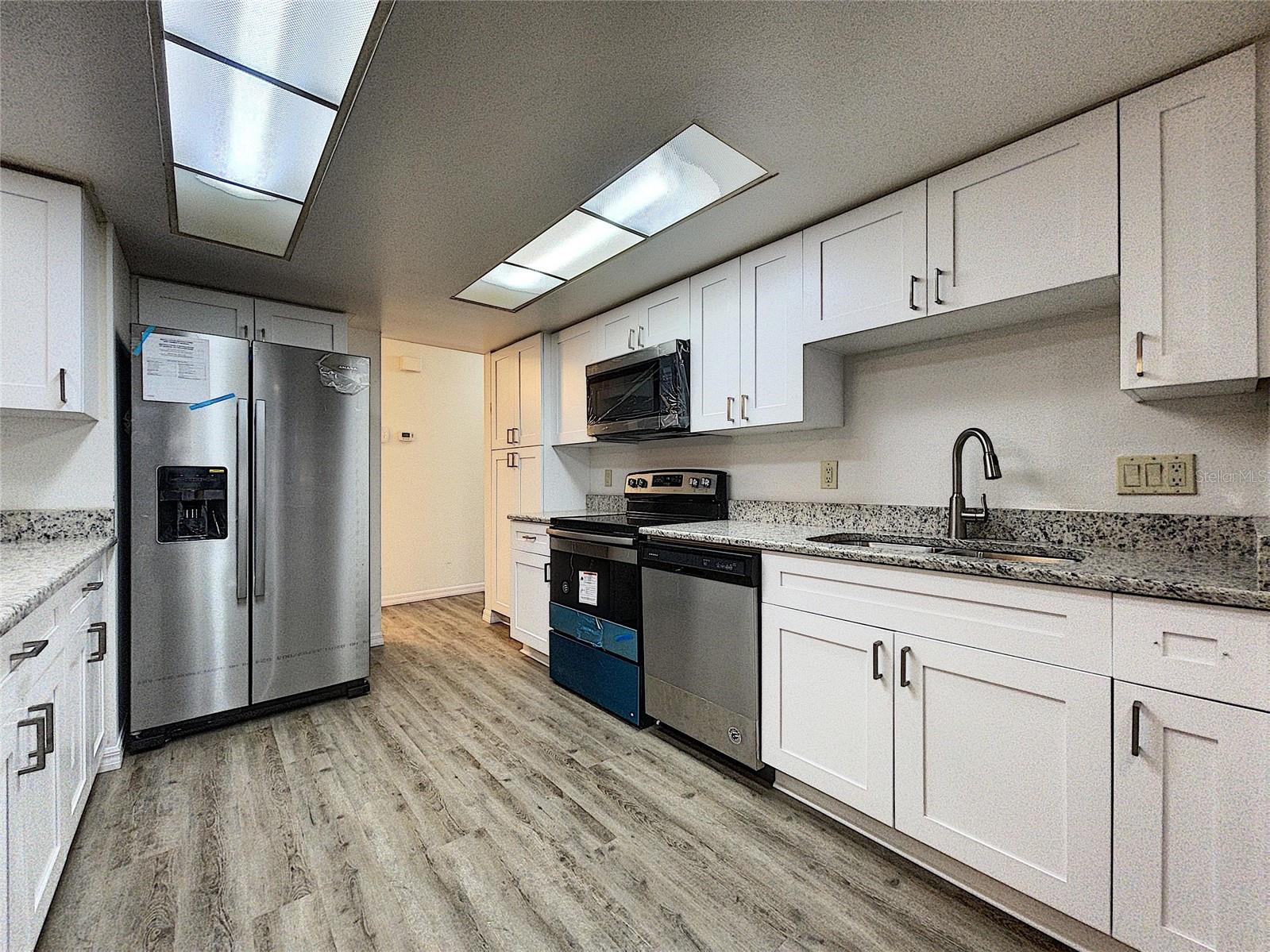 Image 10 of 49 For 4181 Glade Road