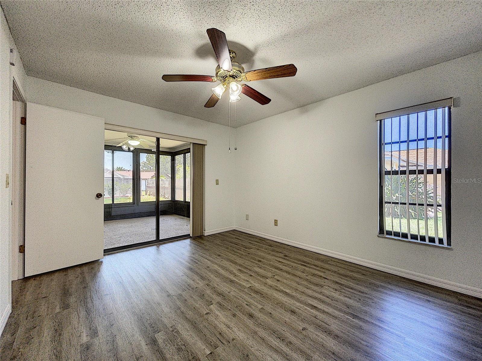 Image 25 of 49 For 4181 Glade Road