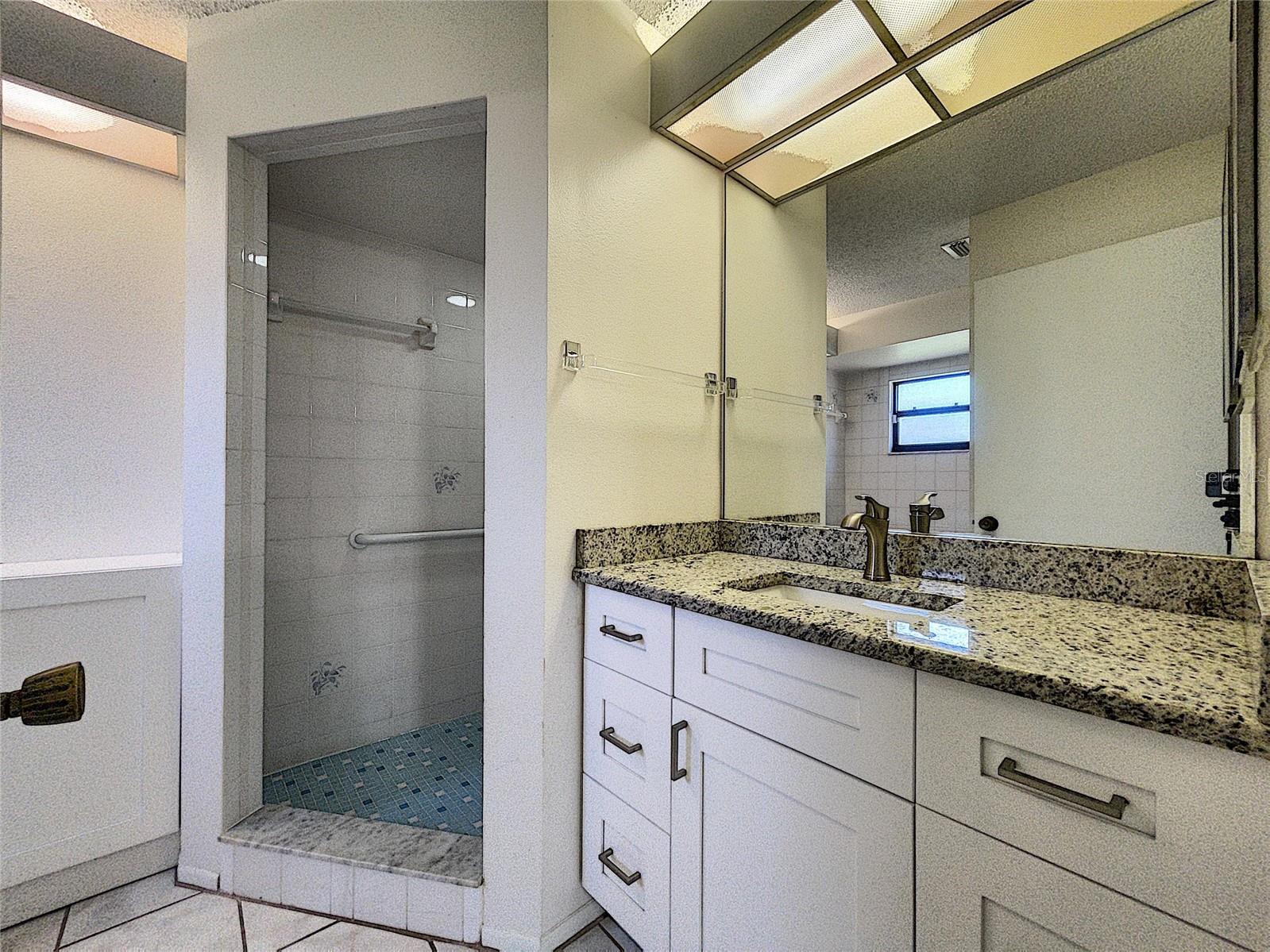 Image 28 of 49 For 4181 Glade Road