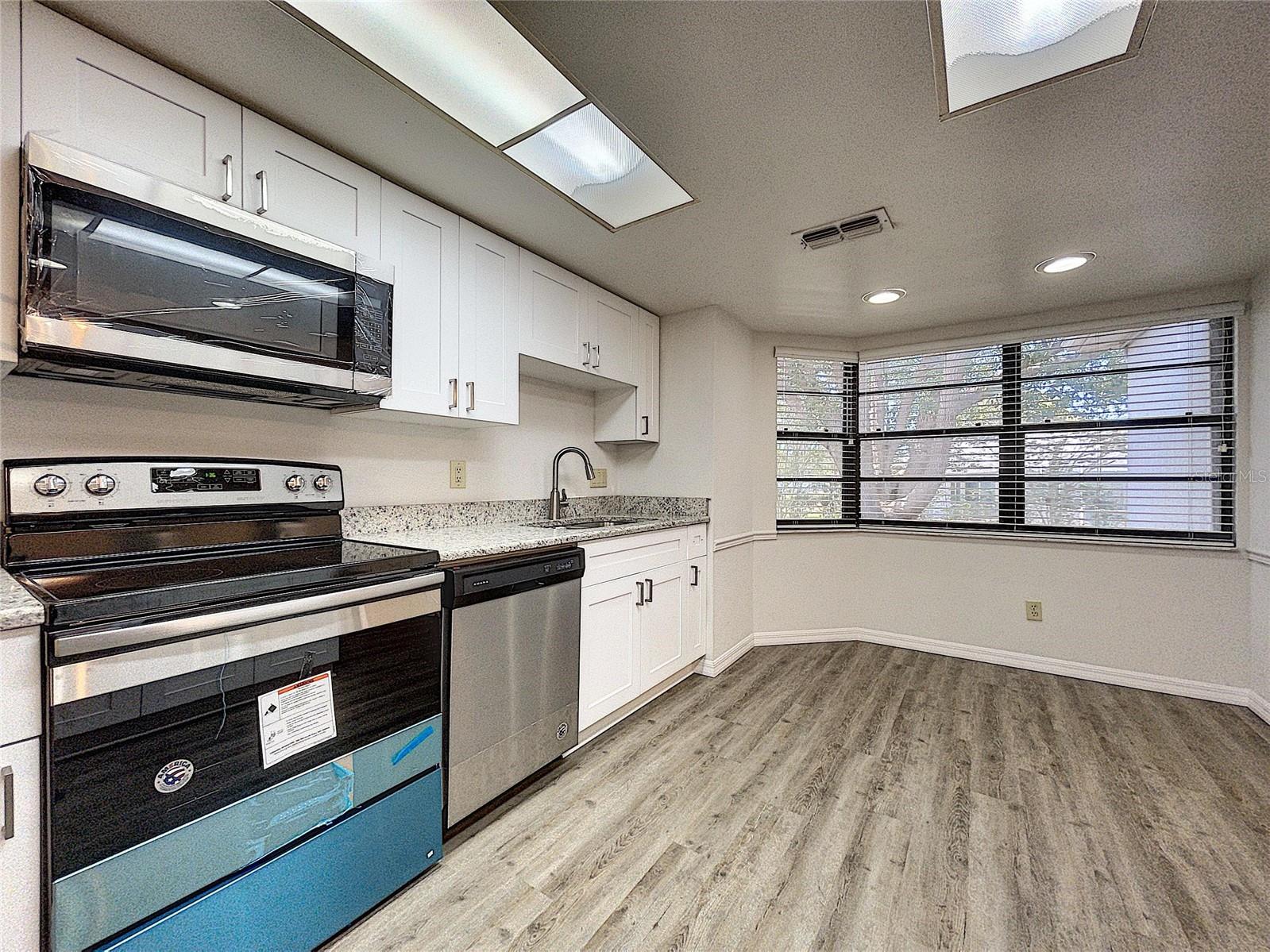 Image 8 of 49 For 4181 Glade Road